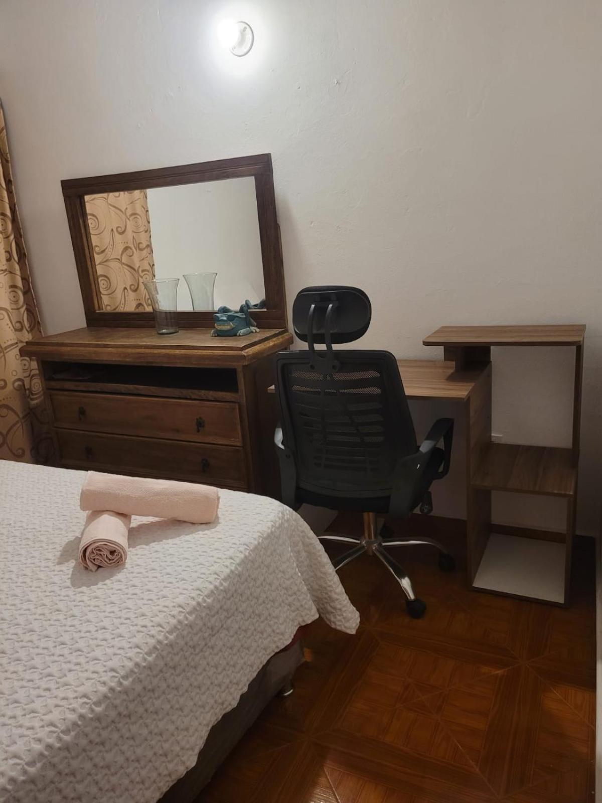 A 3 Cuadras De La Plaza Principal Apartment *